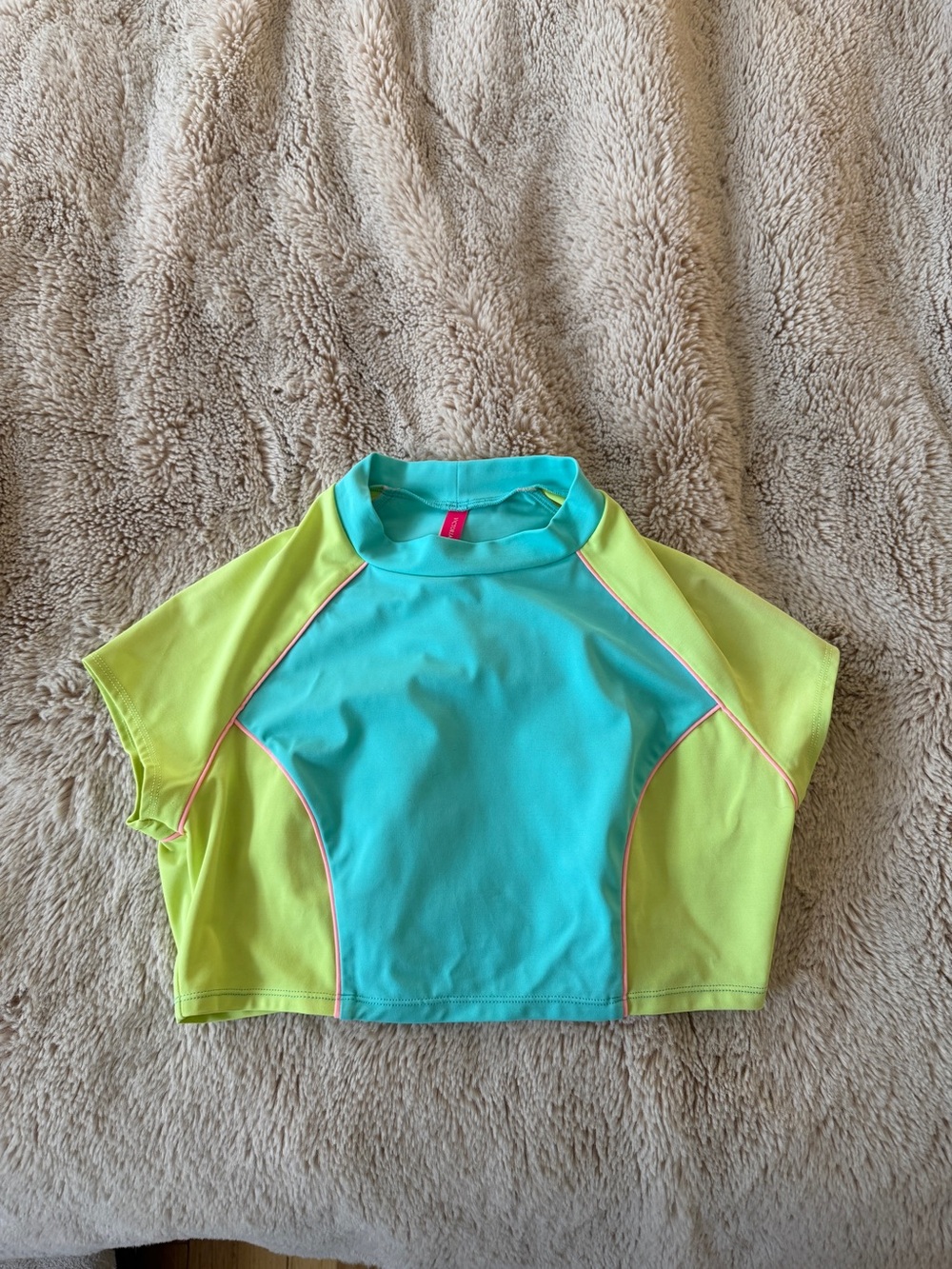 Victoria’s Secret Y2K color block short sleeve crop swim top guard, small